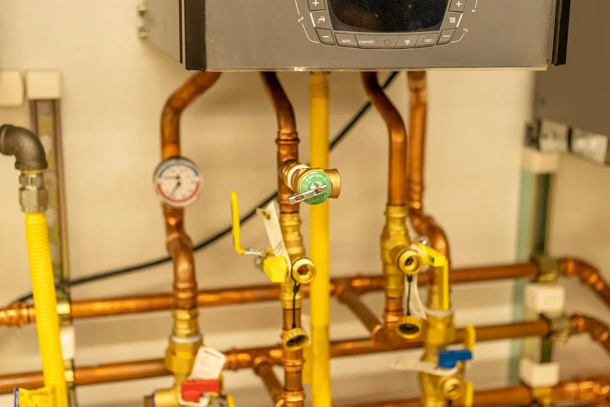 Licensed technician providing Emergency Plumbing for a homeowner in Highland Acres